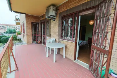 Casa in vendita, Via Francesco Roncati, Roma