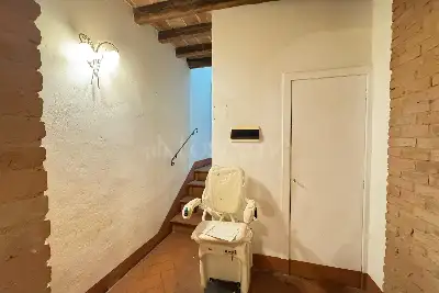 Laboratorio in vendita, Via San Pietro, Siena, Siena