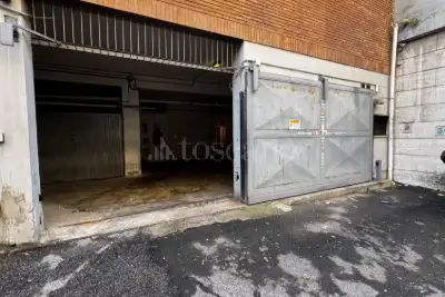 Garage in vendita, Via Ettore Paladini, Roma