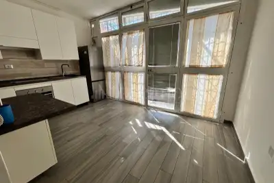 Casa in vendita, Viale Danimarca, Pomezia