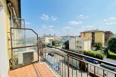 Casa in vendita, Via Torino, Brescia