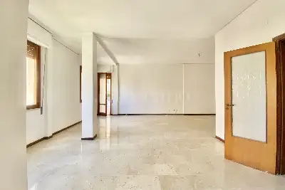 Casa in vendita, Viale Regina Margherita, Messina