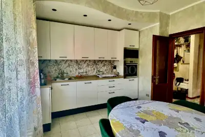 Casa in vendita, Via Alberto Magnocavallo, Brescia