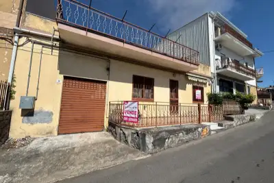 Casa Indipendente in vendita, Via Tarderia, Pedara