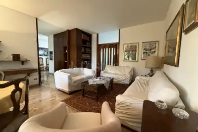 Casa in vendita, Via Tommaso Gulli, Milano