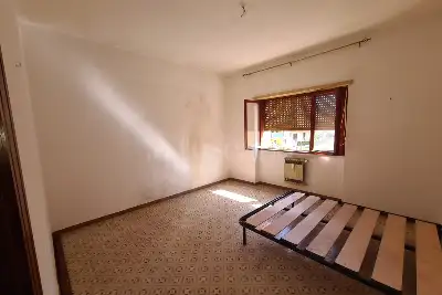 Casa in vendita, Via Catullo, Pomezia