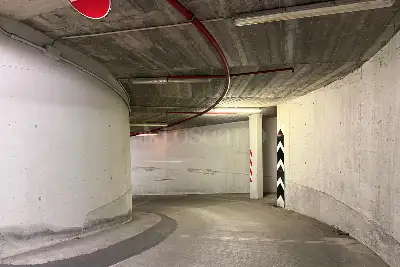 Box in vendita, Via Carlo Vittadini, Milano