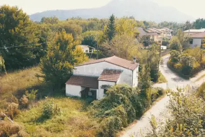 Casa Indipendente in vendita, Via Puncicardi, Cassino