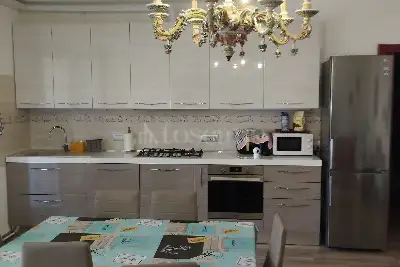 Casa in vendita, Via Petrarca, Montesilvano