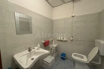 Attività Commerciale in vendita, Via Alessandro Volta, Desio