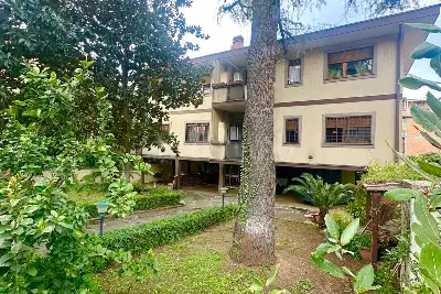 Attico in vendita, VIA DELL'ALBANELLA, Roma