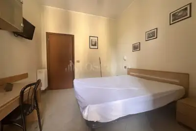 Albergo in vendita, Via Bambaia, Milano