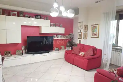 Casa in vendita, Via Aquilonia, Roma