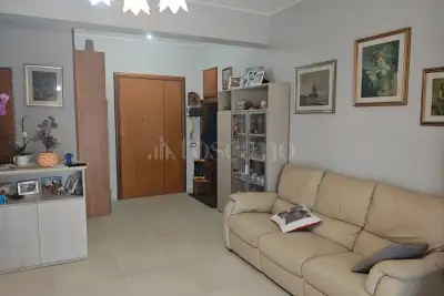 Casa in vendita, Via Lombardia, Catanzaro