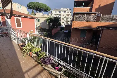 Casa in vendita, Via della Pisana, Roma