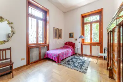 Casa in vendita, Via Serviliano Lattuada 3, Milano