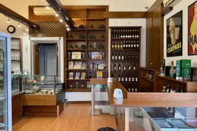 Attività Commerciale in vendita, Via Candia, Roma