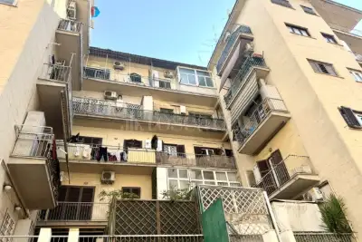 Casa in vendita, Via Tuscolana, Roma