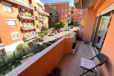 Casa in vendita, Via Gradoli, Roma