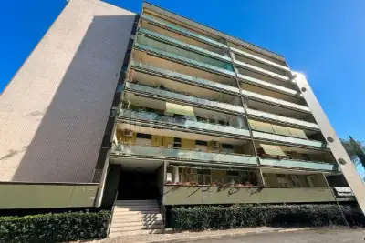 Casa in vendita, Via Cina, Roma