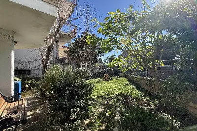 Casa Indipendente in vendita, Via Dante Alighieri 110, Cepagatti