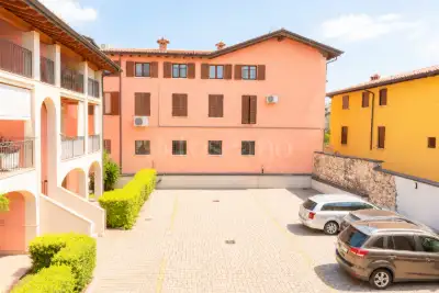 Casa in vendita, Via Giuseppe Garibaldi, Padenghe sul Garda