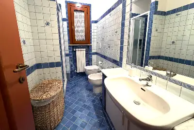 Villino a Schiera in vendita, Via Morsasco, Roma