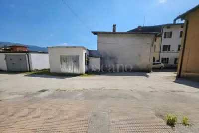 Casa in vendita, Via Scuole, Bovezzo