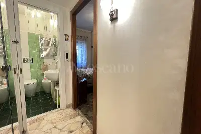 Casa in vendita, Via Ugo Falena, Roma