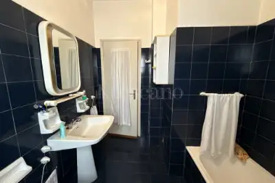 Casa in vendita, Via Luigi Gadola, Brescia