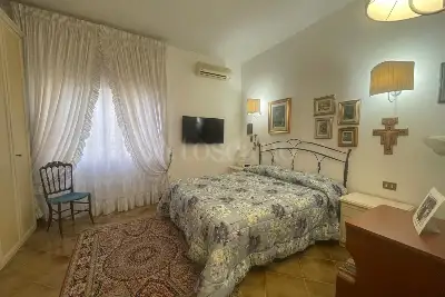 Villa Bifamiliare in vendita, Via Bernardo Quaranta, Roma