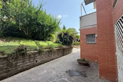 Villa Bifamiliare in vendita, Via degli Accoramboni, Roma