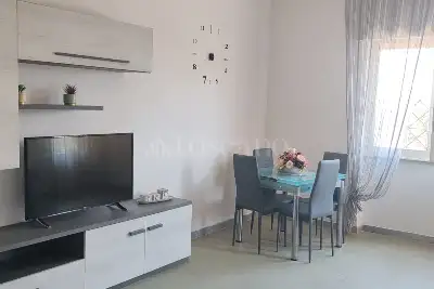 Casa in vendita, Via Bolzano, Ardea