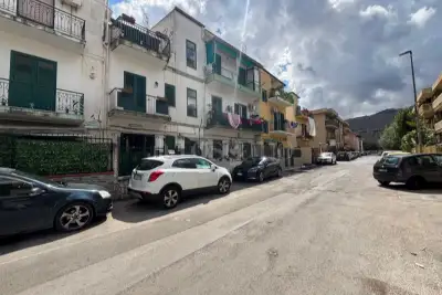 Casa in vendita, Via Felix Mendelssohn, Palermo