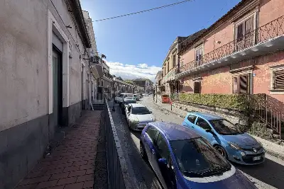 Casa Indipendente in vendita, Via Roma, San Giovanni la Punta