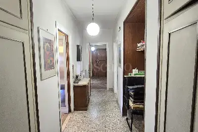 Casa in vendita, Largo dei Colli Albani, Roma