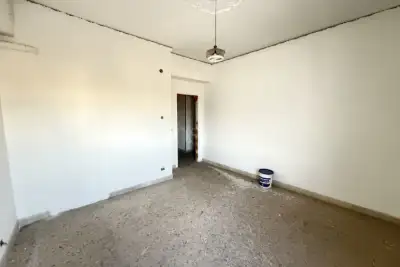 Casa in vendita, Via Giuseppe La Farina, Messina
