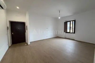 Casa in vendita, Via Roma, Avellino