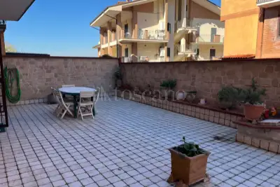 Casa in vendita, Via Edmondo Riva, Monterotondo