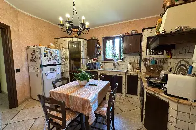 Casa Indipendente in vendita, Strada Piscina Scura, Latina