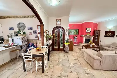 Casa Indipendente in vendita, Via Acquapendente, Nettuno