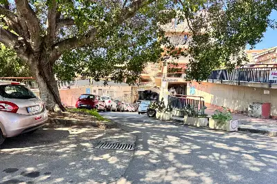 Negozio in vendita, Via Guido Gozzano, Catania