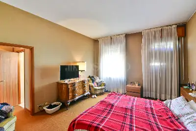 Casa Indipendente in vendita, Via Dante Alighieri, Rovello Porro