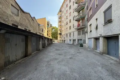 Garage for sale, Via dei Biancospini, Milano