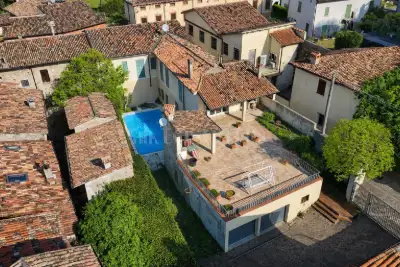 Palazzo in vendita, Via Porta Antica, Cavriana