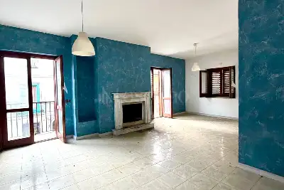 Casa in vendita, Via Garibaldi, Monteforte Irpino