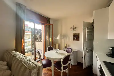 Casa in affitto, Via Giovanni Segantini, Milano