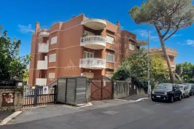 Casa in vendita, Via Giuseppe Perego, Roma