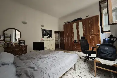 Casa in vendita, Via Camollia, Siena