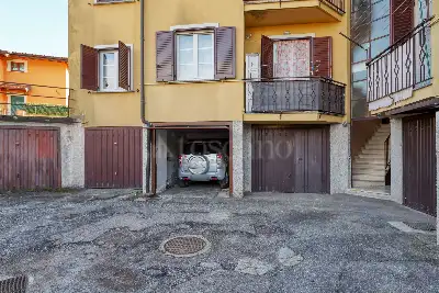 Casa in vendita, Via P. Bozzolo, Marchirolo